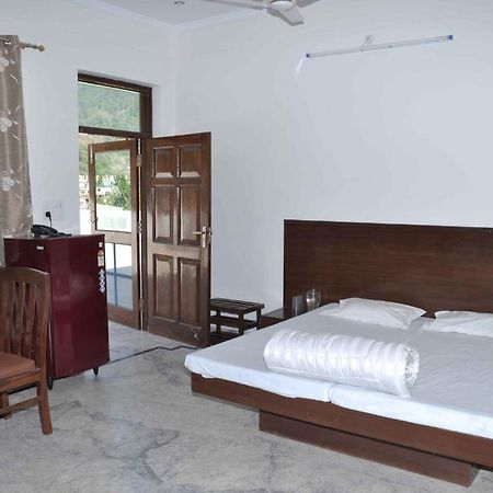 Shivanta Residency Otel Rishīkesh Oda fotoğraf